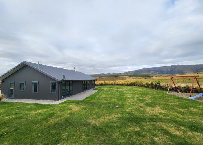  at 27 Lapins Way, Waikerikeri, Alexandra