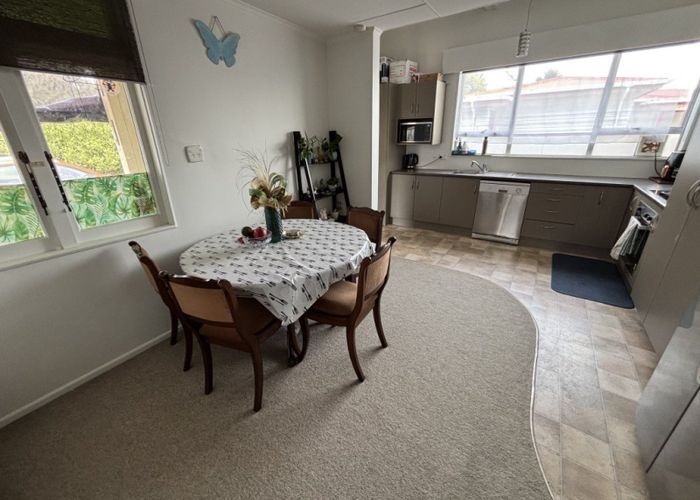  at 800 Tremaine Avenue, Roslyn, Palmerston North, Manawatu / Whanganui