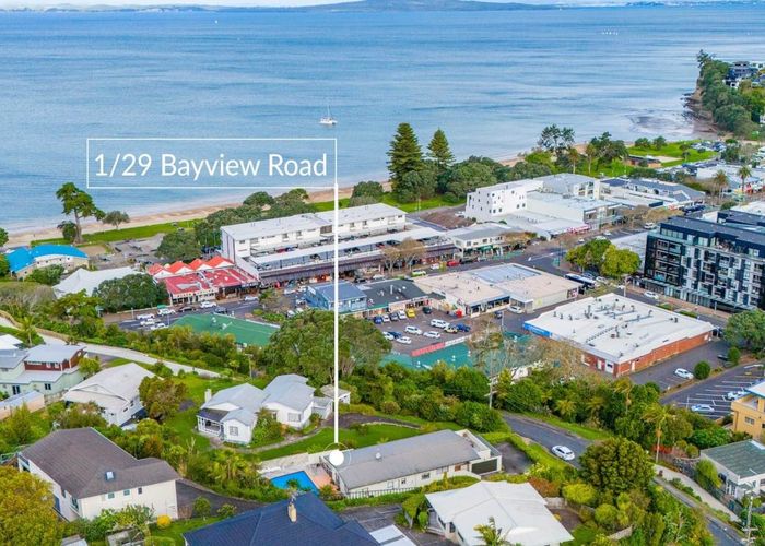  at 1/29 Bayview Road, Browns Bay, Auckland