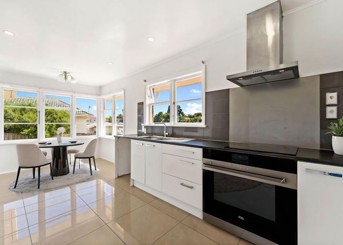  at 80 Mcannalley Street, Manurewa East, Manukau City, Auckland