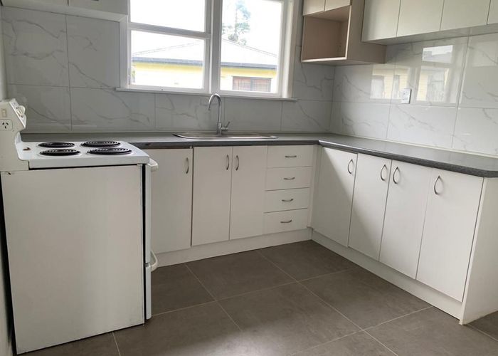  at 14B Ivon Road, Otara, Auckland