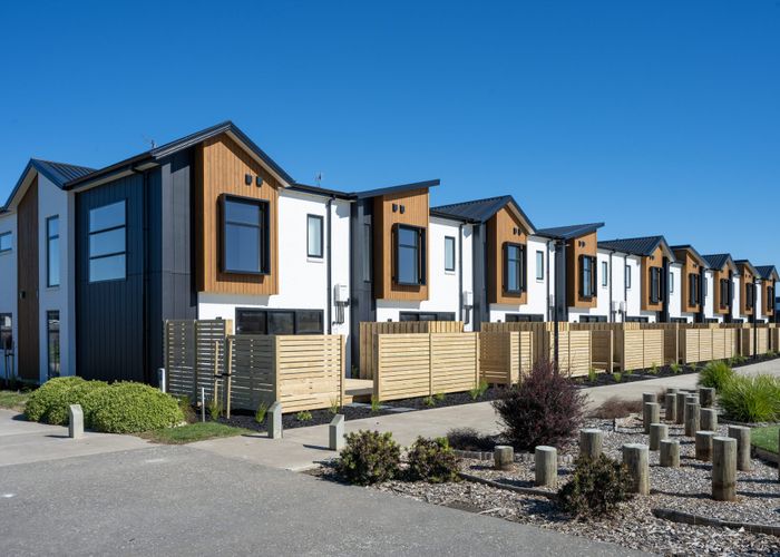  at 2/13 Adzebill Court, Rototuna, Hamilton, Waikato