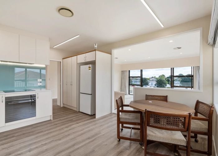  at 15 Maioro Street, New Windsor, Auckland City, Auckland