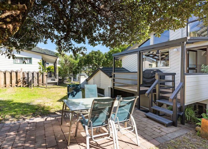  at 6 Chelmsford Court, Pauanui