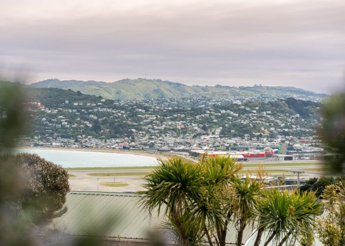  at 38 Sidlaw Street, Strathmore Park, Wellington