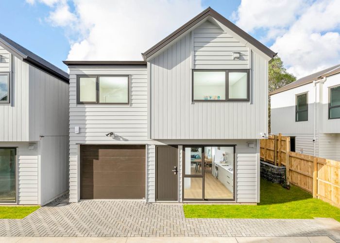  at 60C Fitzherbert Avenue, West Harbour, Waitakere City, Auckland