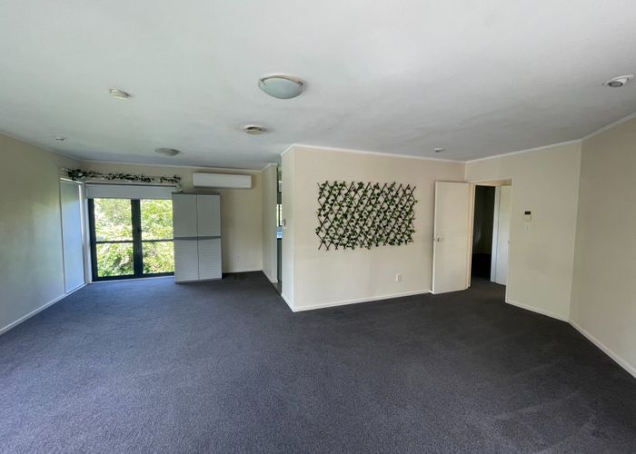  at 1/15 Jay Court, Botany Downs, Manukau City, Auckland