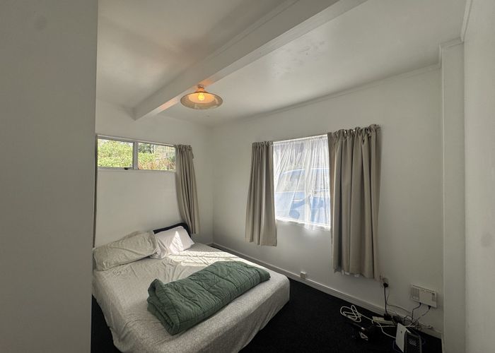  at Chippendale Crescent, Birkdale, North Shore City, Auckland