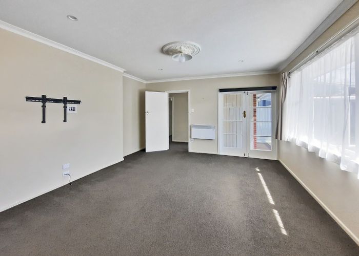  at 124 Gayhurst Road, Dallington, Christchurch City, Canterbury