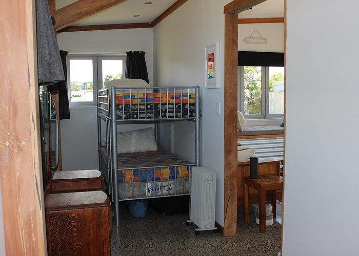  at 114 Manuka Place, Matarangi