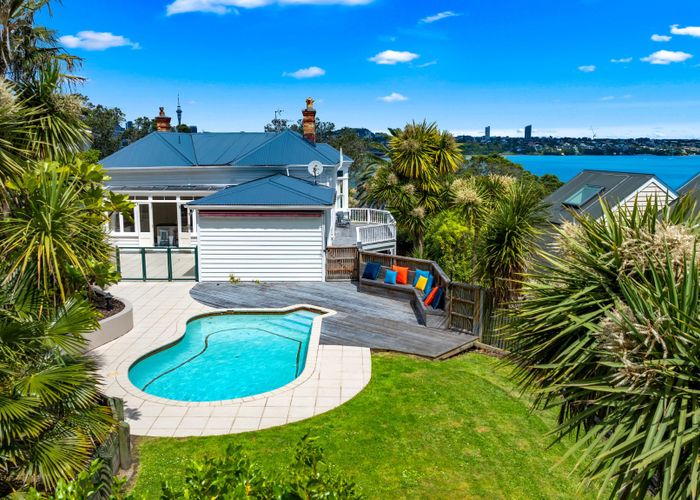  at 4 Hinemoa Terrace, Birkenhead, North Shore City, Auckland