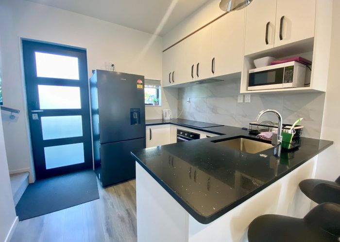  at 3/22 Ryburn Road, Mount Wellington, Auckland