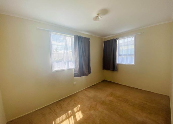  at 5/43 Tennessee Avenue, Mangere East, Manukau City, Auckland