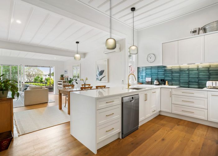  at 98 Valley Road, Mount Eden, Auckland City, Auckland