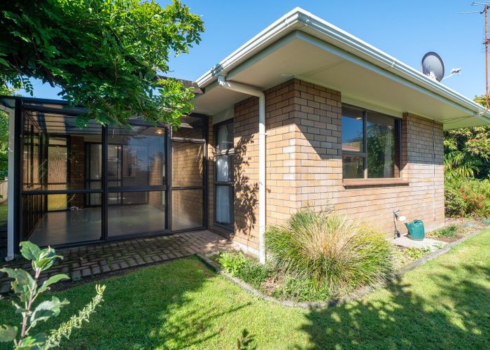  at 8 Wychwood Crescent, Springfield, Rotorua, Bay Of Plenty