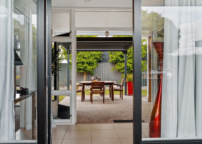  at 49 Royal Terrace, Alexandra, Alexandra