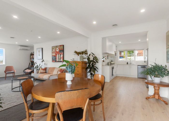  at 25 Evans Road, Glen Eden, Auckland