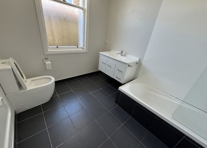  at 34 Bayfield Road, Andersons Bay, Dunedin, Otago