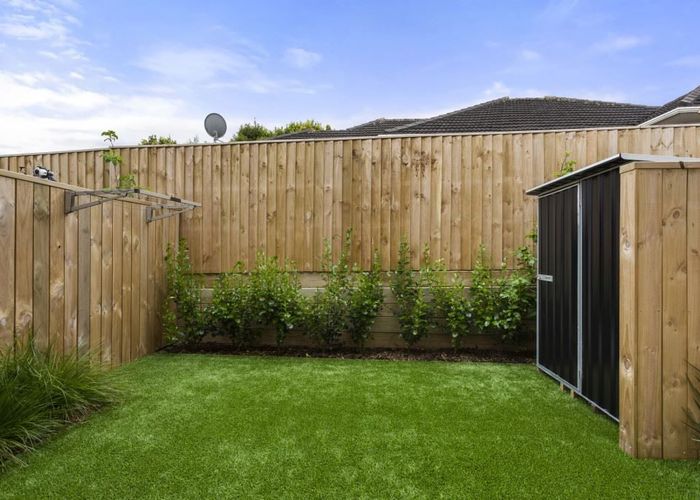  at 7/21 Titoki Street, Te Atatu Peninsula, Auckland