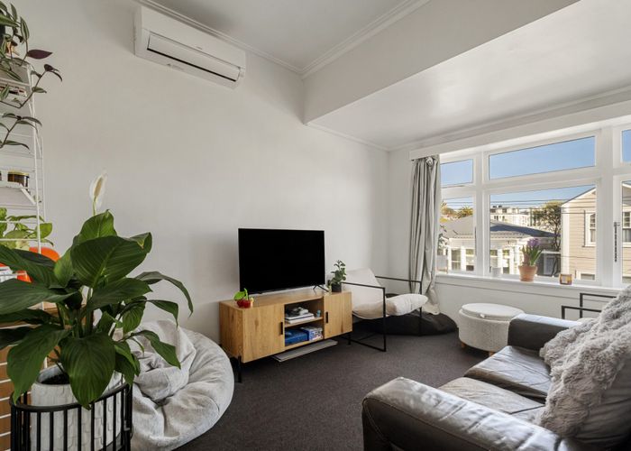  at 11 Caroline Street, Mount Victoria, Wellington, Wellington