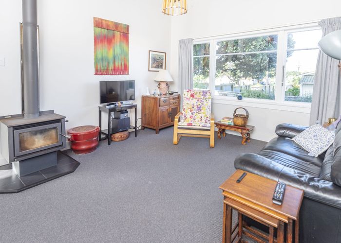  at 19 Manuka Street, Castlecliff, Whanganui