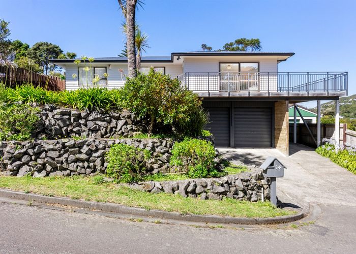  at 34 Percy Dyett Drive, Karori, Wellington, Wellington