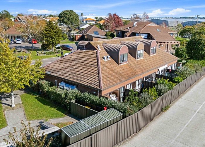  at 327E Hobsonville Road, Hobsonville, Waitakere City, Auckland