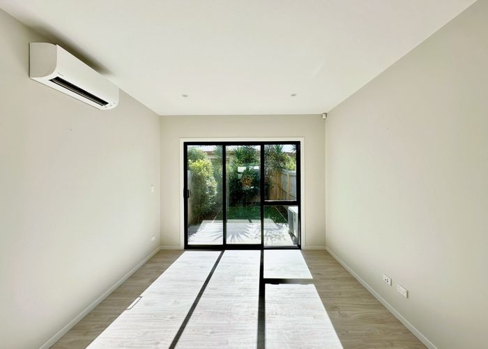  at 5/644 Te Atatu Road, Te Atatu Peninsula, Waitakere City, Auckland