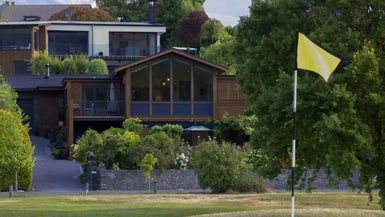  at 4 Grove Lane, Kelvin Heights, Queenstown