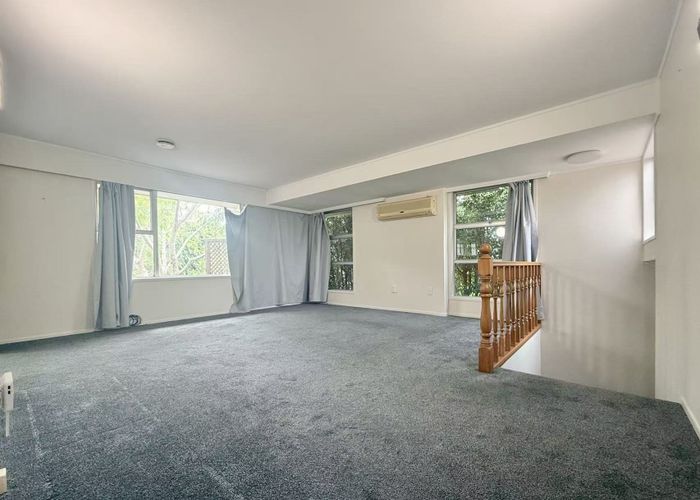  at 122 Whangaparaoa Road, Red Beach, Rodney, Auckland