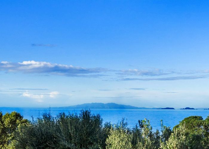  at 2/59 Churchill Road, Murrays Bay, North Shore City, Auckland