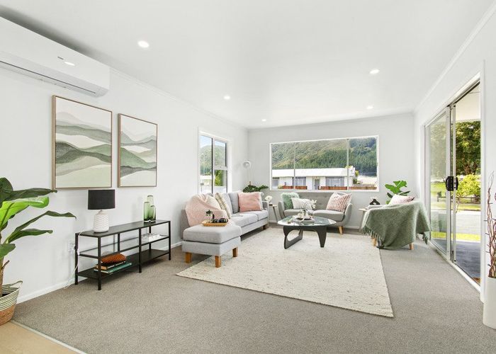  at 271 Wellington Road, Wainuiomata, Lower Hutt, Wellington