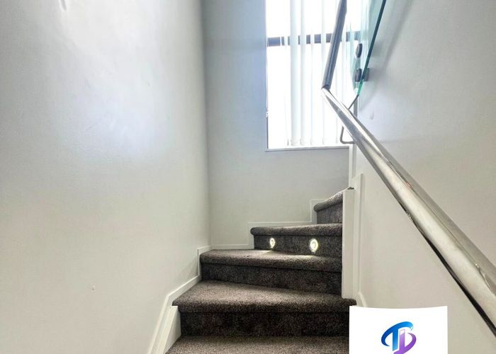  at 570C Great South Road, Papatoetoe, Manukau City, Auckland