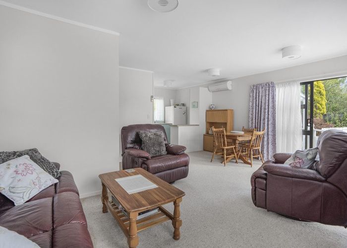 at 13D Gibbs Crescent, Wainuiomata, Lower Hutt