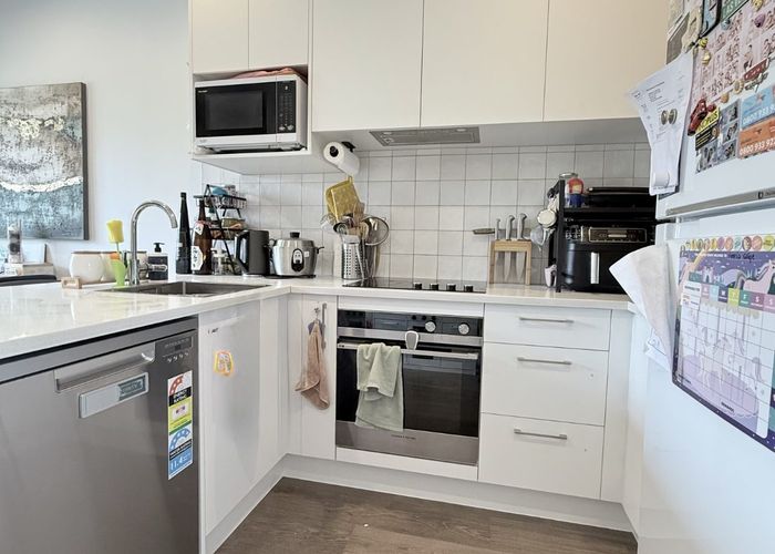  at 21 Covil Avenue, Te Atatu South, Waitakere City, Auckland