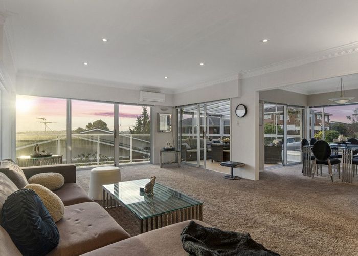  at 20 Katavich Place, Mount Roskill, Auckland