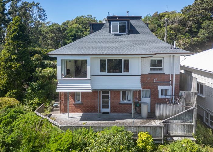  at 6 & 8 Moana Road, Kelburn, Wellington, Wellington