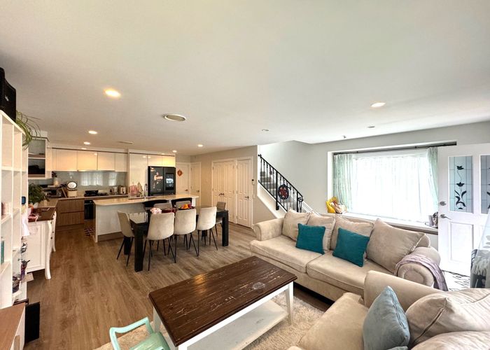  at 2 Leneford Drive, East Tamaki, Auckland