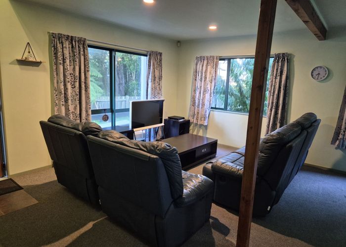  at 56A Taikata Rd, Te Atatu Peninsula, Waitakere City, Auckland