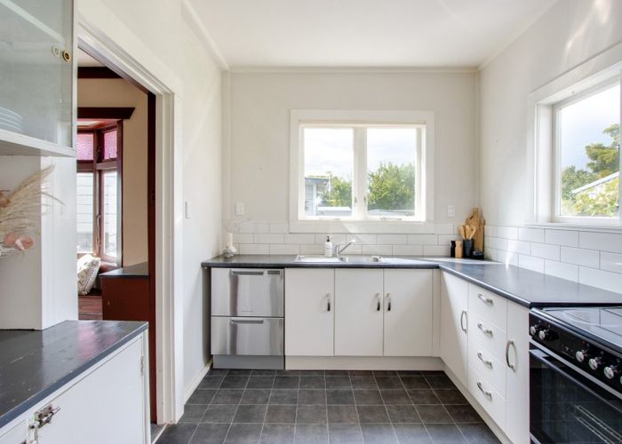  at 122 Wellesley Road, Napier South, Napier