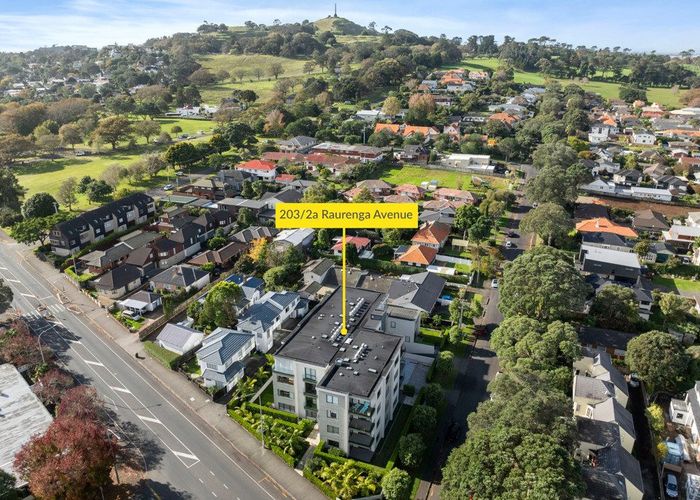  at 203/2a Raurenga Avenue, Royal Oak, Auckland City, Auckland