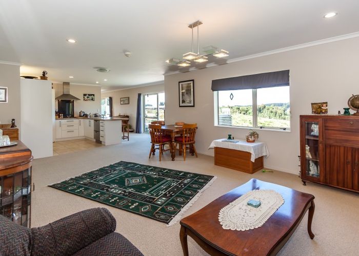  at 83 Williams Road, Tokomaru