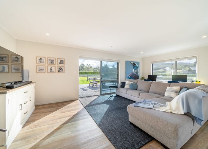  at 142 Fairview Drive, Birchville, Upper Hutt