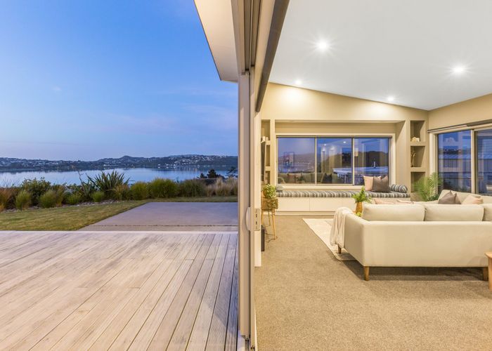  at 15 Sue Dow Lane, Aotea, Porirua
