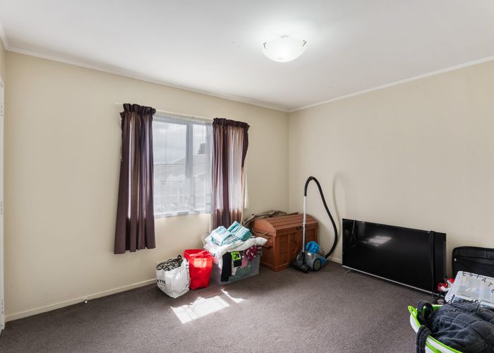  at 16 Stoll Place, Clendon Park, Manukau City, Auckland