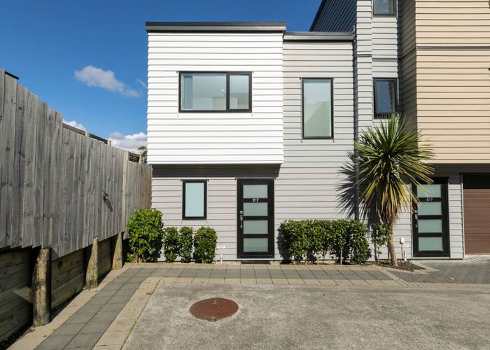  at 7/7 South Pacific Place, Henderson, Waitakere City, Auckland