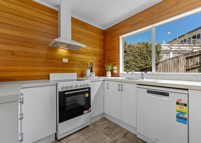  at 3/17 Waipa Street, Birkenhead, North Shore City, Auckland