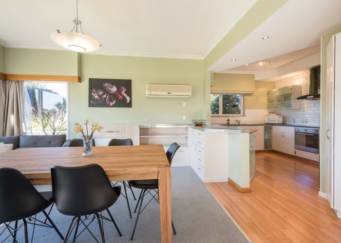  at 21 Oxford Street, Richmond