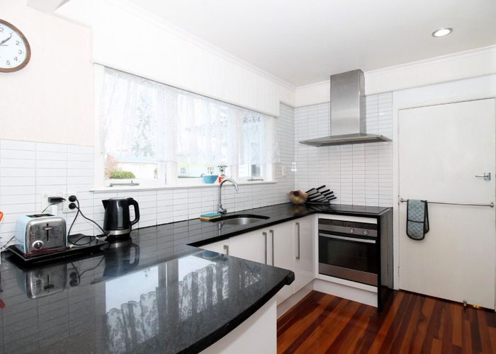  at 20A Beaubank Road, Kelston, Auckland