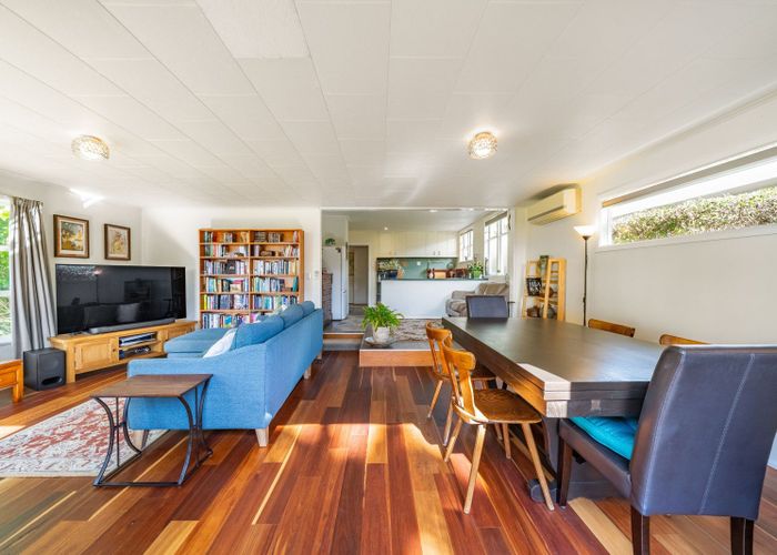  at 120 Miromiro Road, Normandale, Lower Hutt